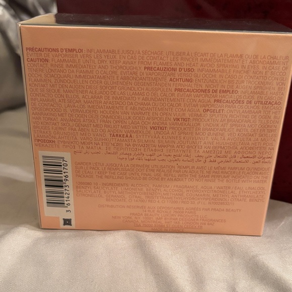 Authentic-Prada Paradoxe Intense Eau de Parfum-3oz 90ml - Picture 2 of 2